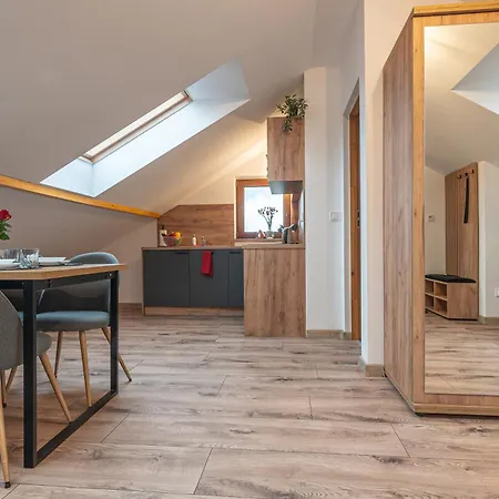Apartmán Krzywa 8 *